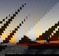 Magnetic Island Sunset Sail - Kingaroy Accommodation