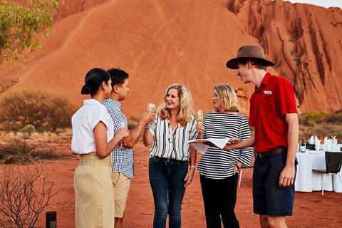 Uluru (Ayers Rock) Sunset With Outback Barbecue Dinner And Star Tour - Kingaroy Accommodation 16
