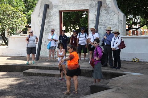Darwin Walking Tour: World War II Reflections - Kingaroy Accommodation 1