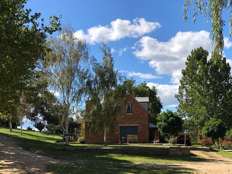 Athol Gardens - Kingaroy Accommodation 1