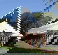 Christ Church Cathedral Precinct - Kingaroy Accommodation