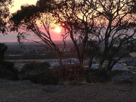 Hermit's Cave And Lookout - Kingaroy Accommodation 2