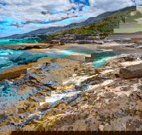 Singing Stones Beach - Kingaroy Accommodation