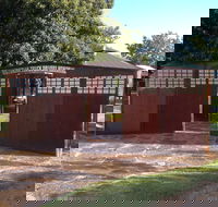 Victorian Truck Drivers Memorial - Kingaroy Accommodation