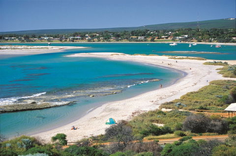Chinaman's Beach - Kingaroy Accommodation 0