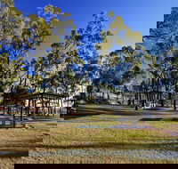 Middlemount - Kingaroy Accommodation