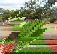 Vines Mini Golf - Kingaroy Accommodation