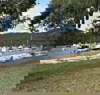 Apple Tree Picnic Area - Kingaroy Accommodation
