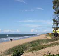 Coral Coast Pathways Moore Park Beach Section - Kingaroy Accommodation