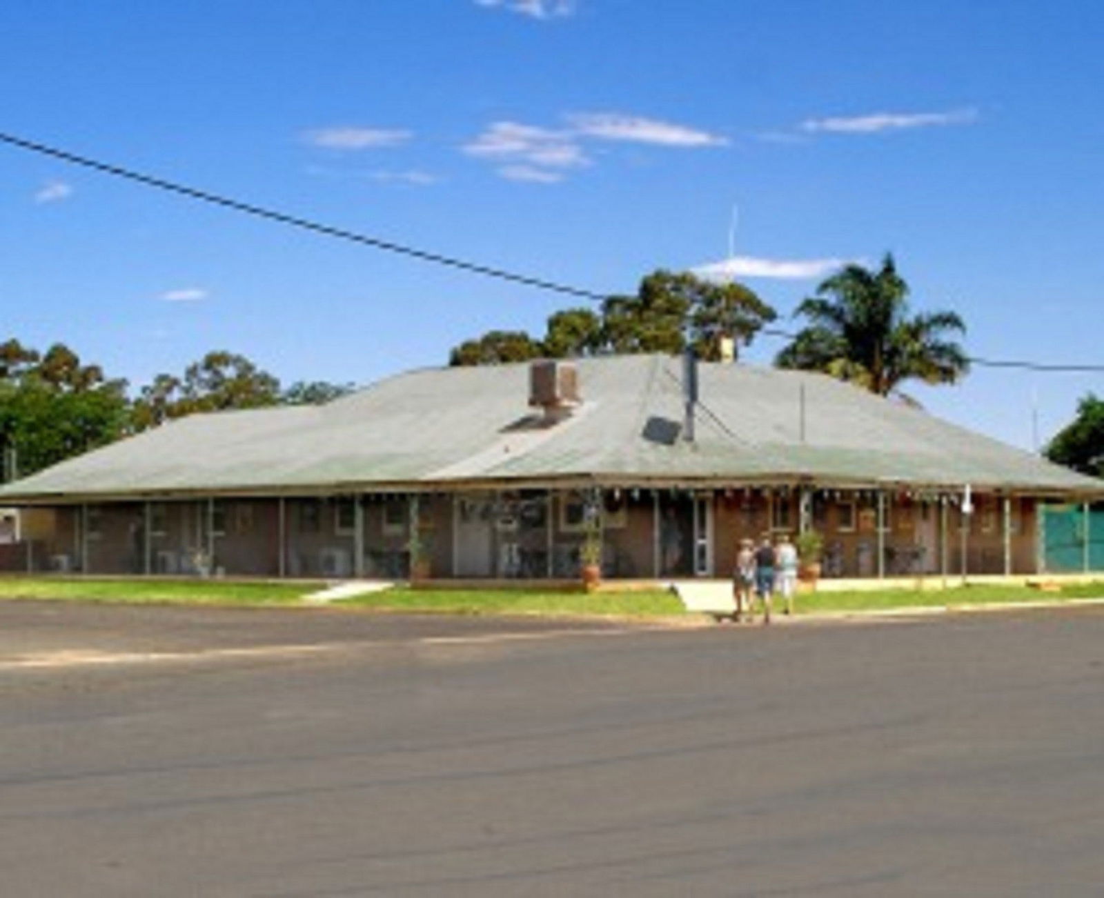 Tullibigeal NSW Kingaroy Accommodation