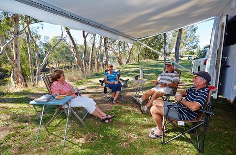 Wagga Wagga - Kingaroy Accommodation 2