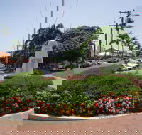 Yeppoon War Memorial - Kingaroy Accommodation