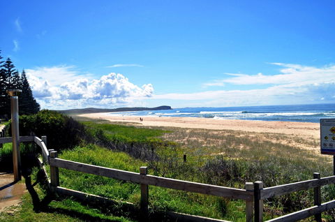 Grants Beach - Kingaroy Accommodation 1