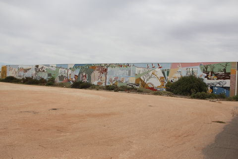 Berri Community Mural - Kingaroy Accommodation 0