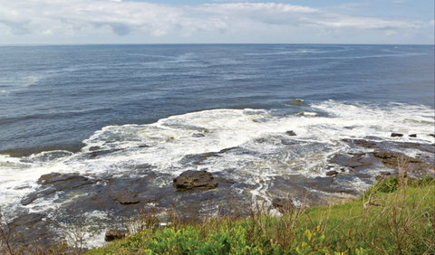 Iluka Bluff Lookout - Kingaroy Accommodation 0