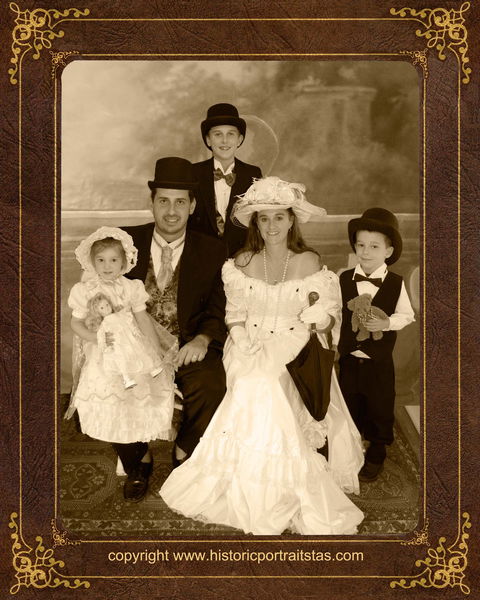 Olde Time Portraits - Kingaroy Accommodation 2