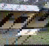 Scutts Hut - Kingaroy Accommodation