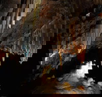 Jenolan Caves Temple of Baal Cave Tour - Kingaroy Accommodation