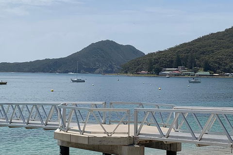 Newcastle Airport To The Tomaree Peninsula. - Kingaroy Accommodation 1