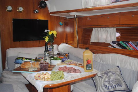 Discover Yachting - Kingaroy Accommodation 3