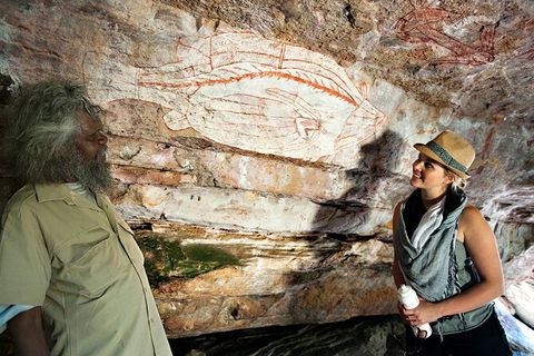 Arnhem Land Injalak Hill Full-Day Tour From Darwin - Kingaroy Accommodation 3