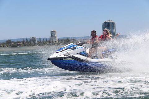 Jet Ski Rental With Free Tutorial In The Heart Of Surfers Paradise - Kingaroy Accommodation 4