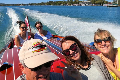 Noosa River Cruise For 3 To 4 People On A Classic Mahogany Speed Boat - 90 Min. - Kingaroy Accommodation 1