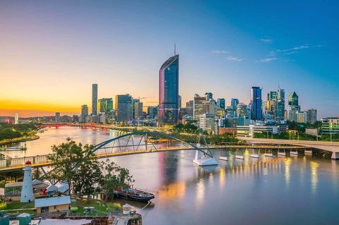 Departure Private Transfers: Brisbane To Brisbane Airport BNE In Luxury Van - Kingaroy Accommodation 5