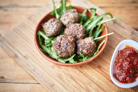 Family Lunch - Tapas And Wine For 4 People - Kingaroy Accommodation 6