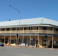 Colac Hotel - Kingaroy Accommodation