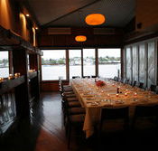 Bretts Wharf - Kingaroy Accommodation