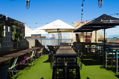 Zanzibar Newtown - Kingaroy Accommodation 1