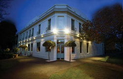 O'Connells Centenary Hotel - Kingaroy Accommodation 0