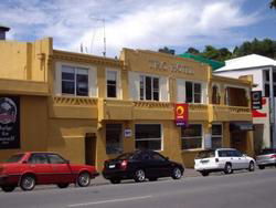 TRC Hotel - Kingaroy Accommodation 1