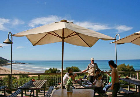 Elingamite VIC Kingaroy Accommodation