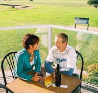 Narooma Golf Club - Kingaroy Accommodation