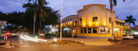 Vamos Melbourne - Kingaroy Accommodation 4