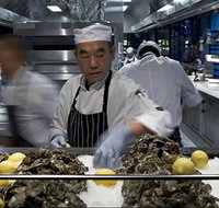 The Champagne  Oyster Bar - Kingaroy Accommodation