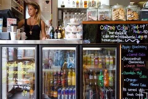 Cafe D'Bar Restaurant & Gallery - Kingaroy Accommodation 5