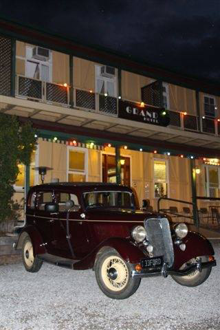 Grand Hotel Many Peaks - Kingaroy Accommodation 2