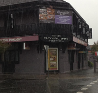 Royal Inn Hotel Waratah - Kingaroy Accommodation