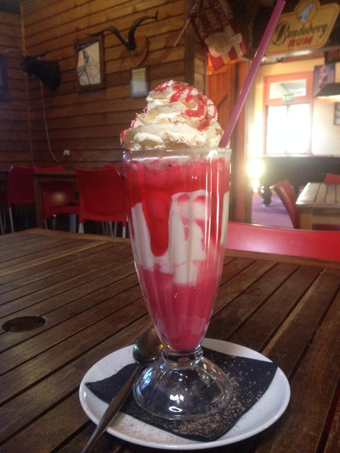 The Caves Country Pub - Kingaroy Accommodation 3