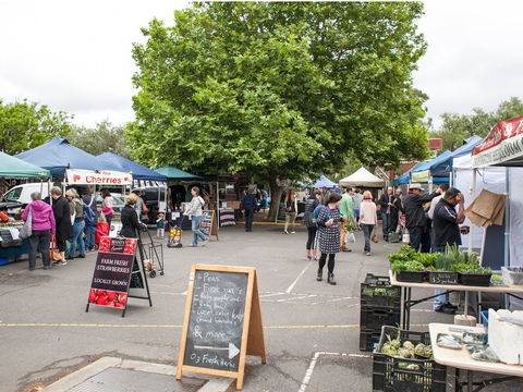 Alphington Farmers' Market - Kingaroy Accommodation 0
