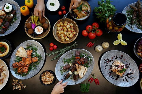 Zahli Modern Middle Eastern Restaurant - Kingaroy Accommodation 12