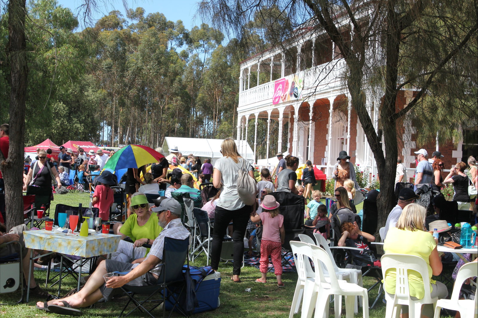 Lara VIC Kingaroy Accommodation