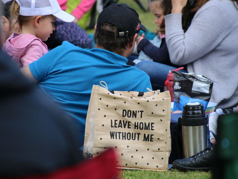 Music In The Gardens - Mitch King - Kingaroy Accommodation 2