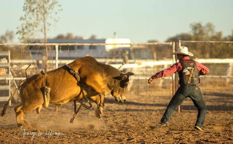 Walgett Charity Bushman's Carnival Rodeo And Campdraft - Kingaroy Accommodation 0