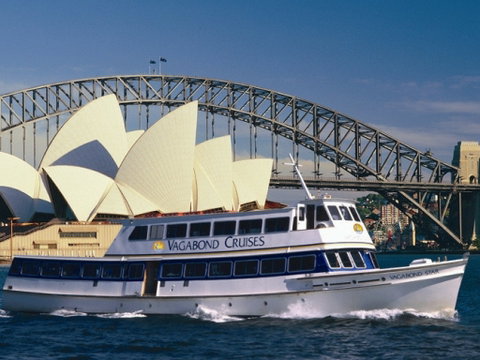 NRL Grand Final Transfer With Vagabond Cruises - Kingaroy Accommodation 0