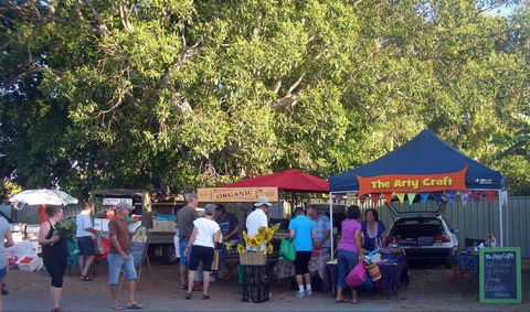 Yeppoon Community Market - Kingaroy Accommodation 1