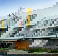 Mawson Lakes Hotel  Function Centre - Kingaroy Accommodation